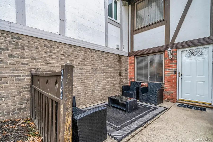 202 Birchwood Road, Medford, NY 11763 - Image #2