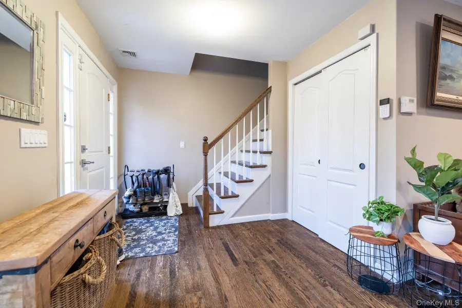 12 Summit Street, East Patchogue, NY 11772 - #3