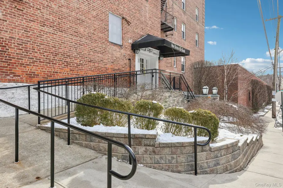 1 Bronxville Road #3S, Bronxville, NY 10708 - Image #2