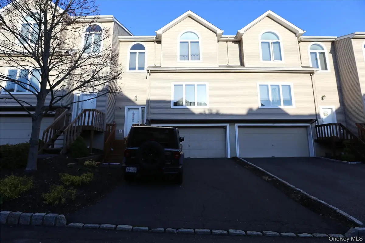 15 Leif Boulevard, Congers, NY 10920 - #1