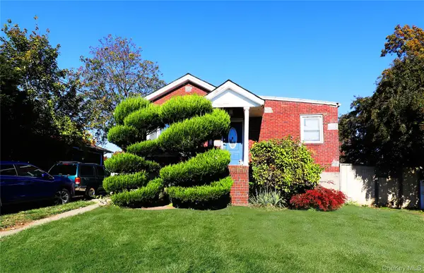 1763 E Berkshire Road, Merrick, NY 11566