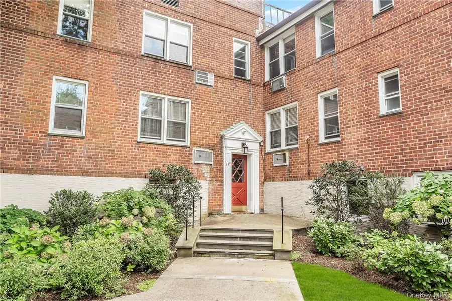 329 Palmer Terrace #1C, Mamaroneck, NY 10543 - #2