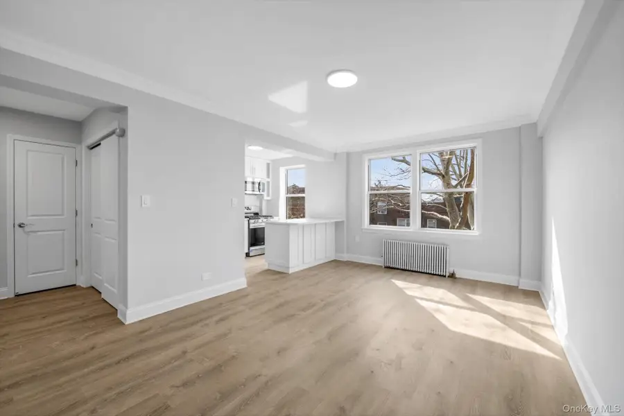 141-37 Union Turnpike #2-O, Flushing, NY 11367 - Image #3