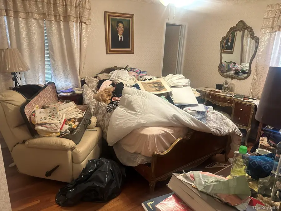 39 Laurel Hill Drive, Valley Stream, NY 11581 - #3