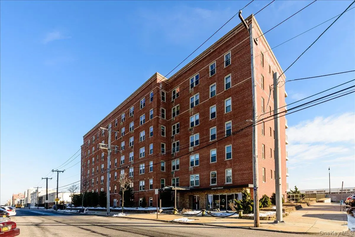 560 W Broadway #1-H, Long Beach, NY 11561 - Image #1