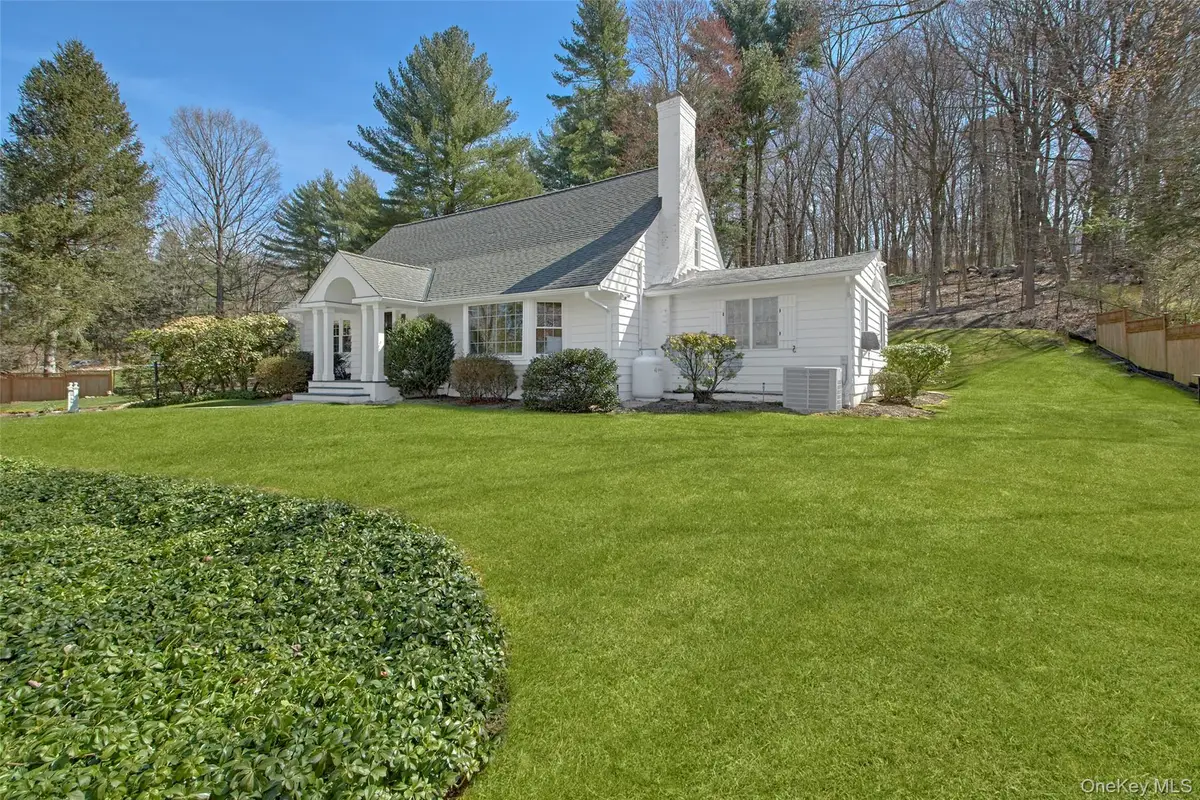 636 Quaker Road, Chappaqua, NY 10514 - Image #1