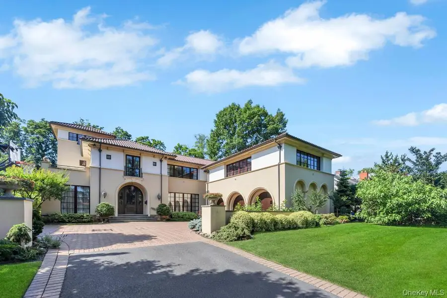 48 Nassau Drive, Great Neck, NY 11021 - #2