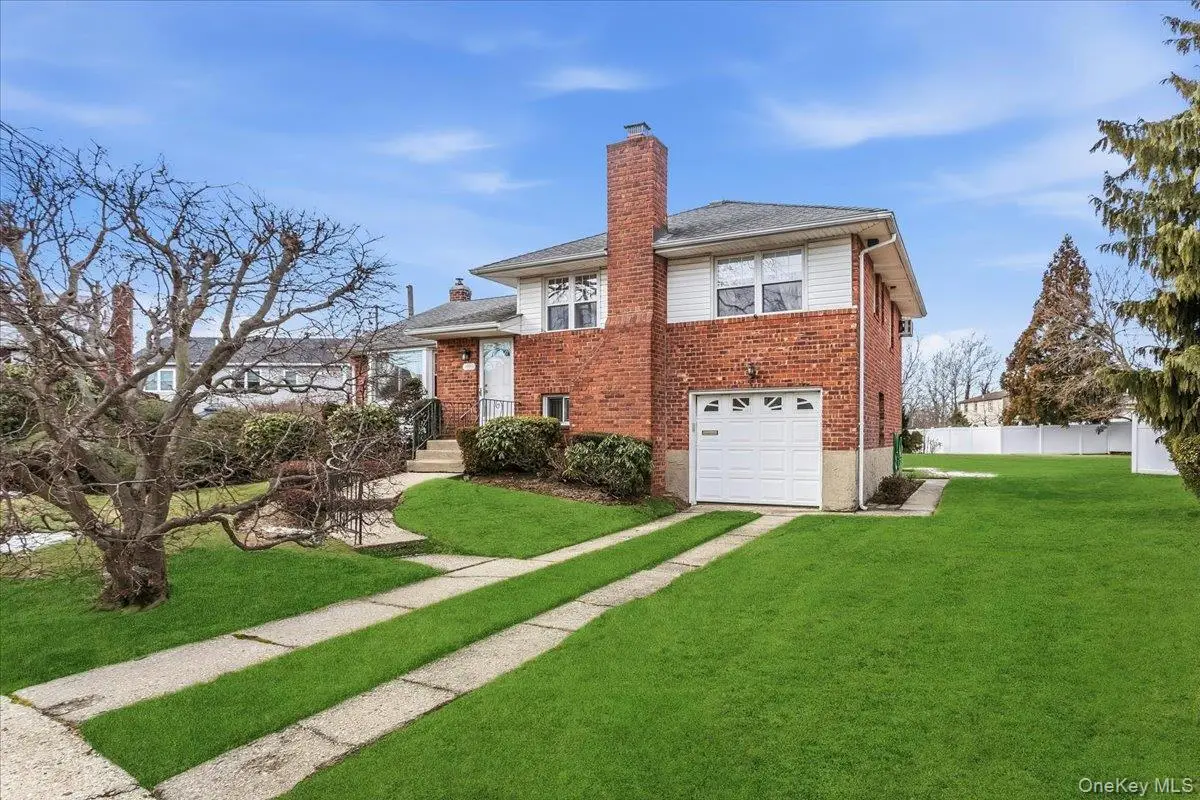 2493 Lloyd Court, North Bellmore, NY 11710 - Image #1