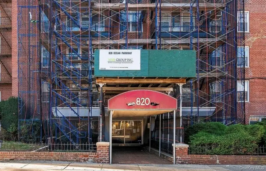 820 Ocean Parkway #404, Brooklyn, NY 11230 - #2