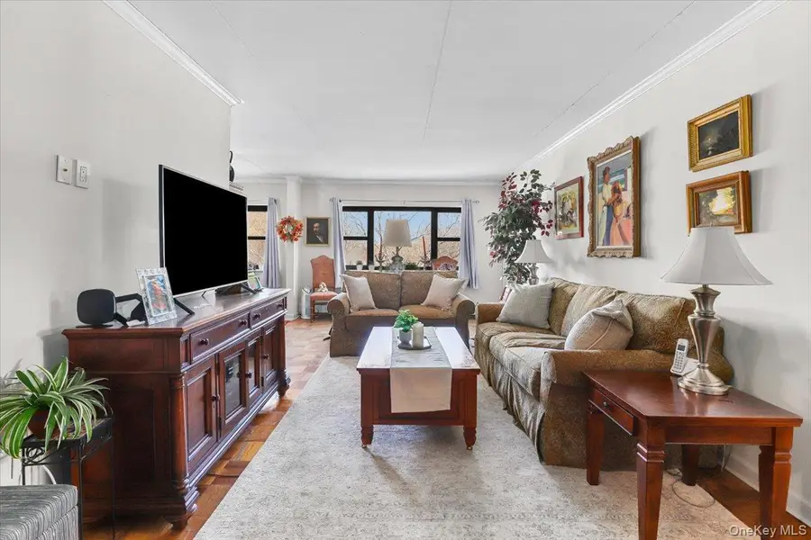 200 Diplomat Drive #8N, Mount Kisco, NY 10549 - Image #2