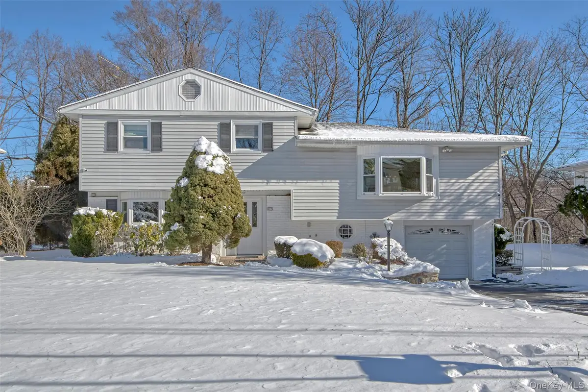 107 Parkview Road, Elmsford, NY 10523 - Image #1