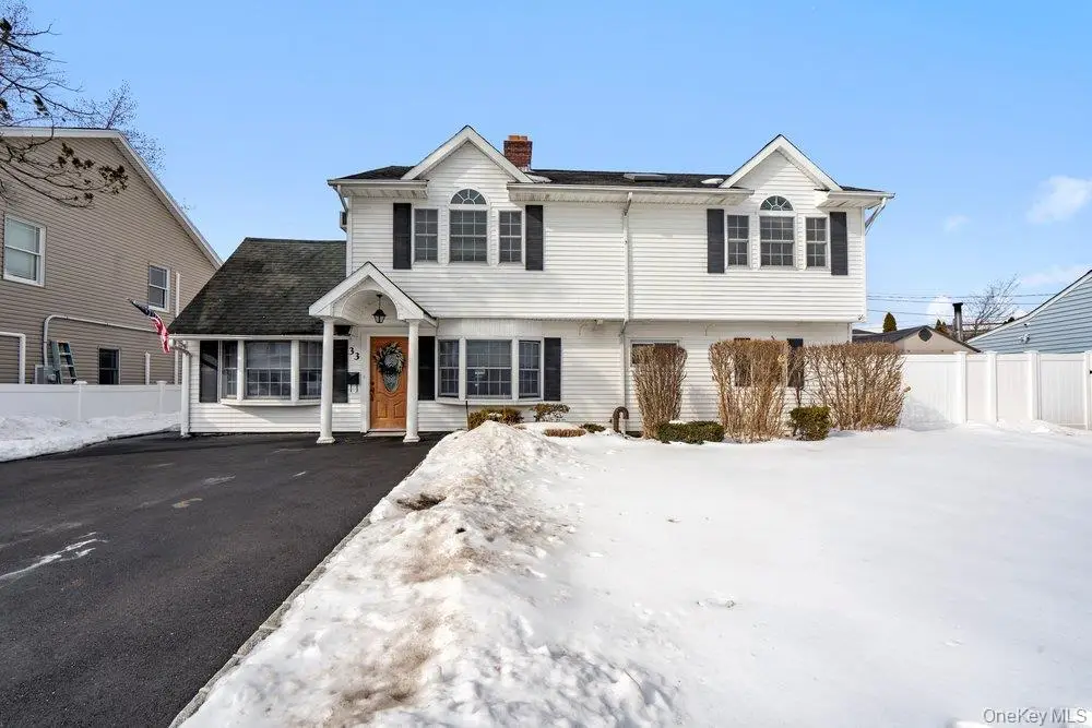 33 Skylark Lane, Levittown, NY 11756 - #1