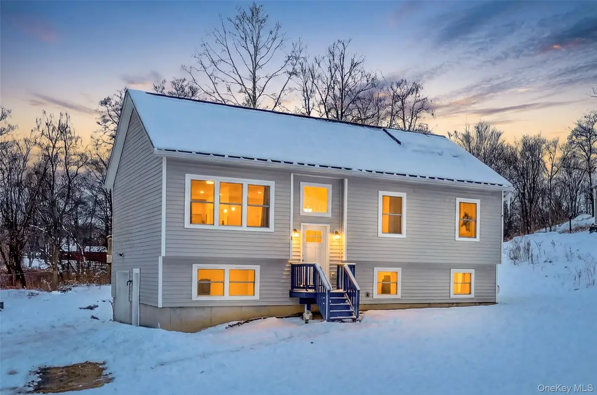 5 Third Street, Milton, NY 12547 - #1