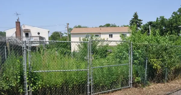 12122 Hook Creek Boulevard, Rosedale, NY 11422