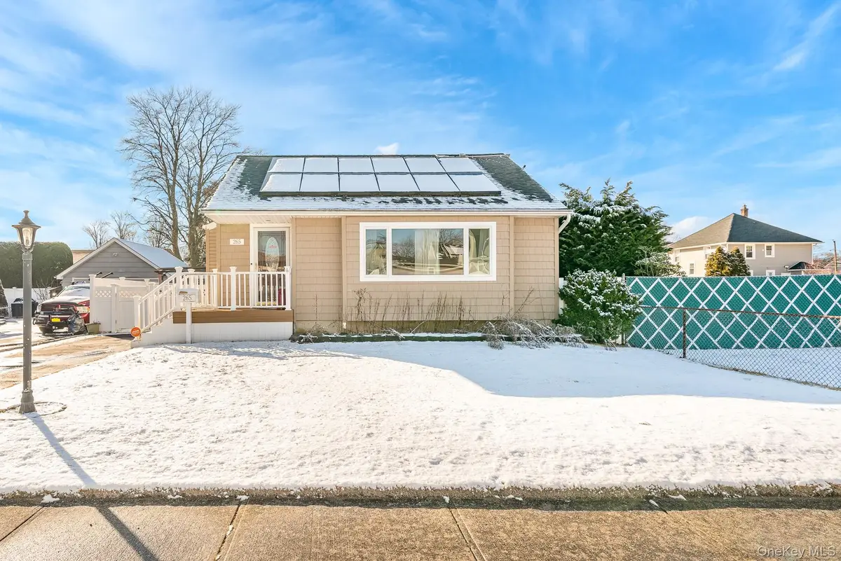 265 S 4th Street, Lindenhurst, NY 11757 - Image #1