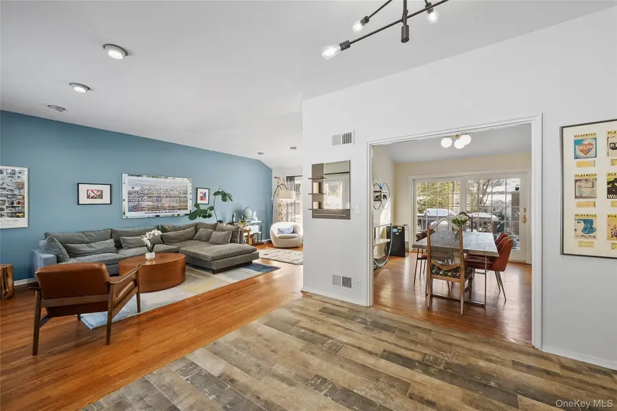 124 Hillandale Drive, New Rochelle, NY 10804 - Image #2