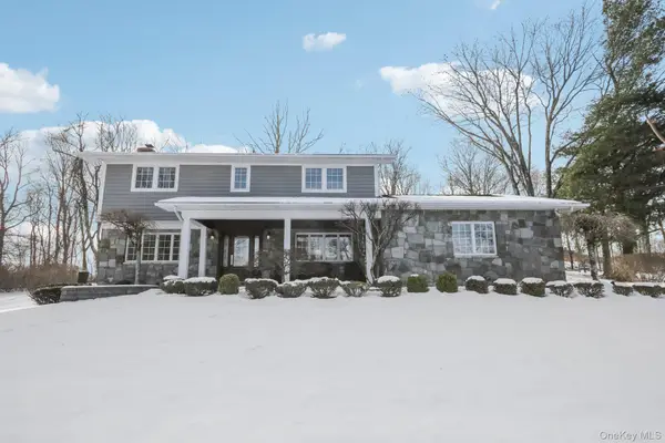 10 Foxwood Lane, Thornwood, NY 10594