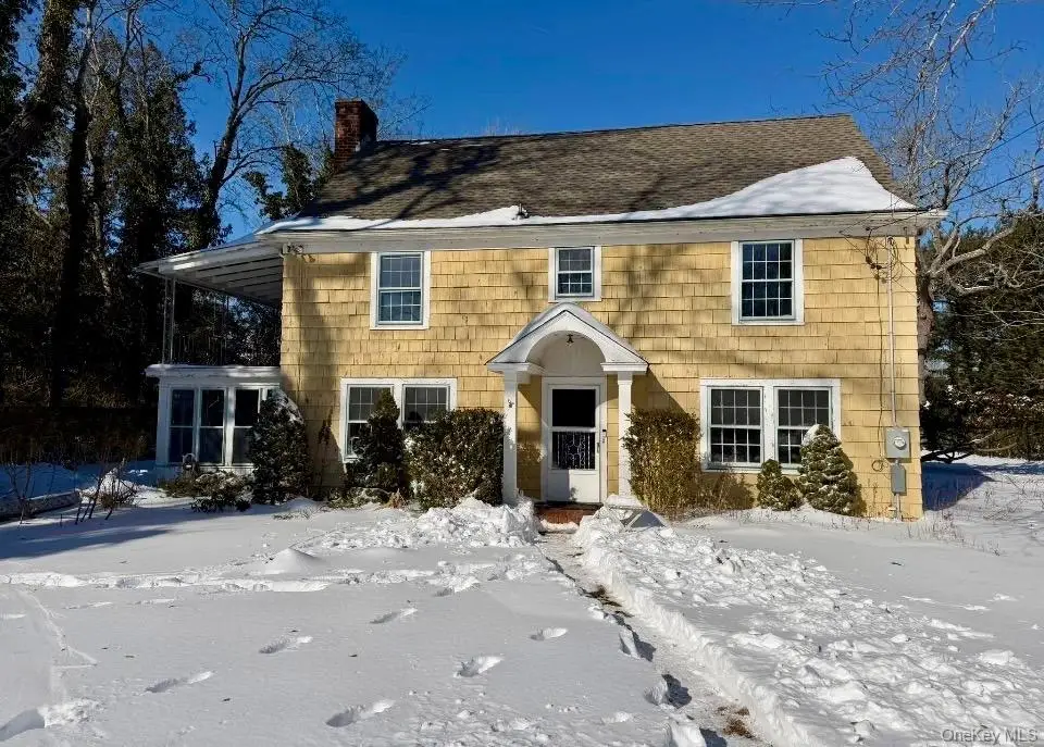 256 E Main Street, Westhampton Beach, NY 11978 - #1