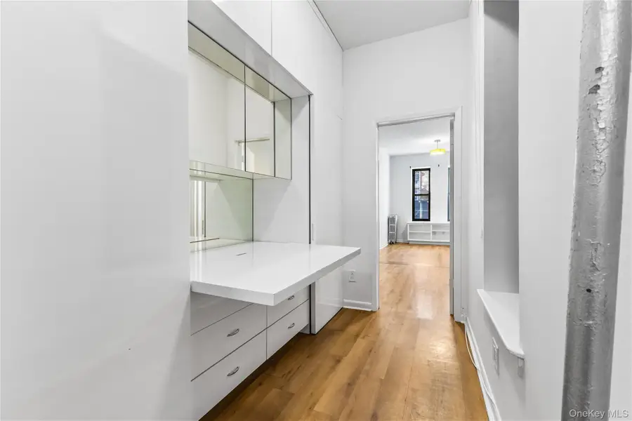 155 W 106th Street #1A, New York, NY 10025 - Image #3