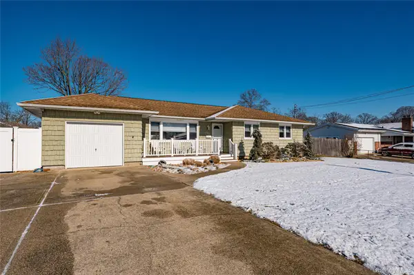 221 Young Street, West Babylon, NY 11704