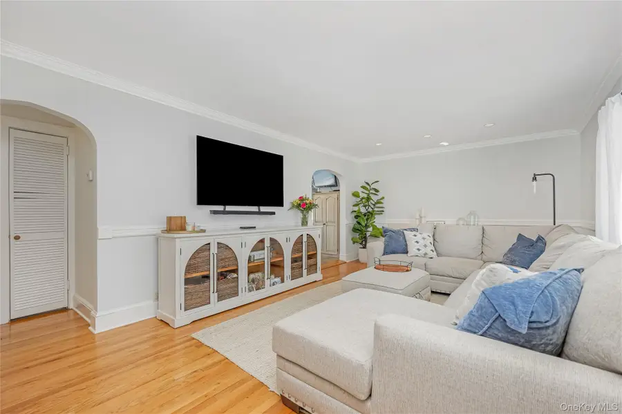 36 Wingam Drive, Islip, NY 11751 - #3