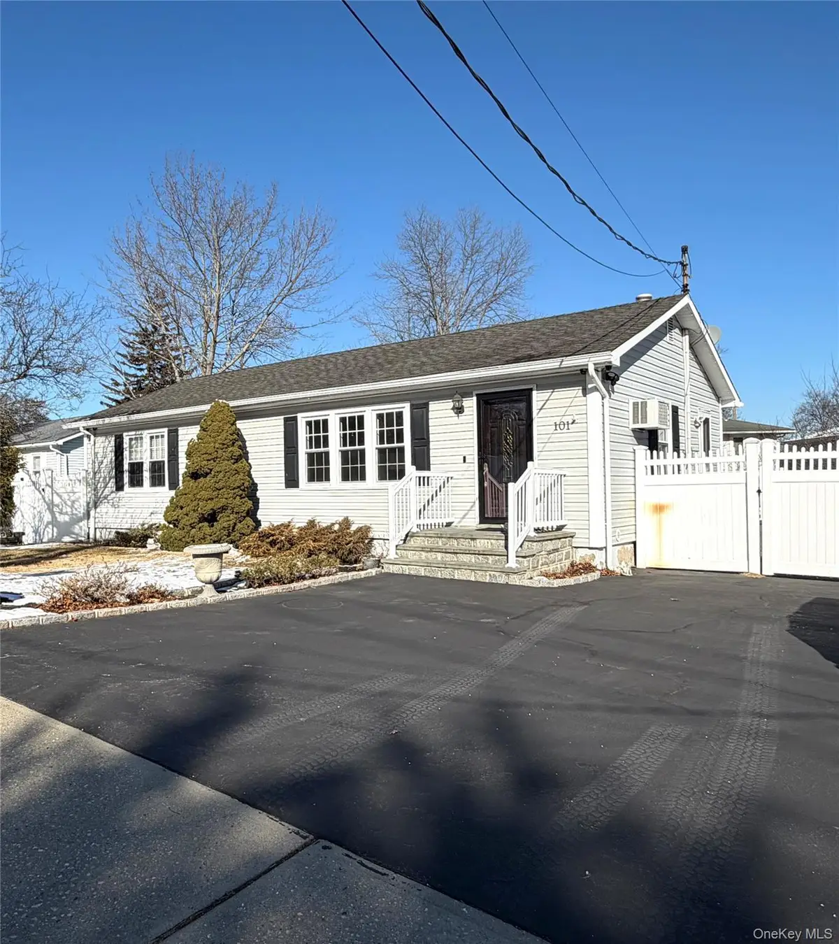 101 Rosevale Avenue E, Ronkonkoma, NY 11779 - #1