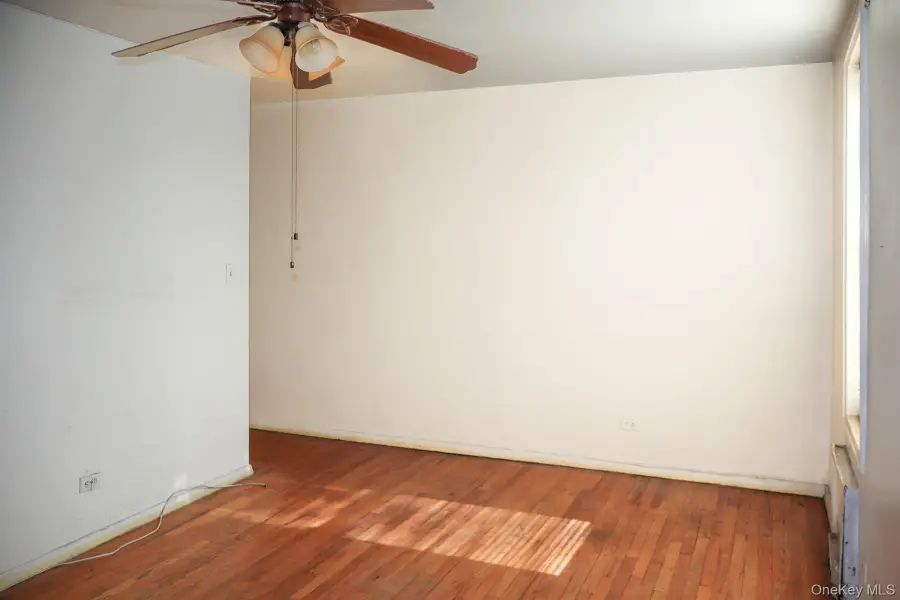 1332 Metropolitan Avenue #5G, Bronx, NY 10462 - #3