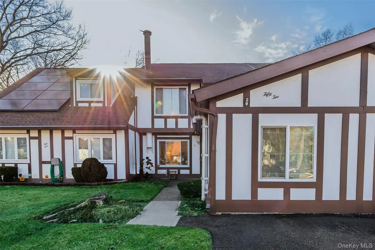 52 Briar Hill Court, Middle Island, NY 11953 - Image #1