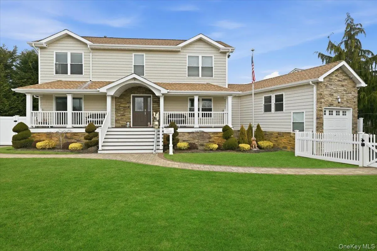 3 Neptune Place, Massapequa, NY 11758 - #1