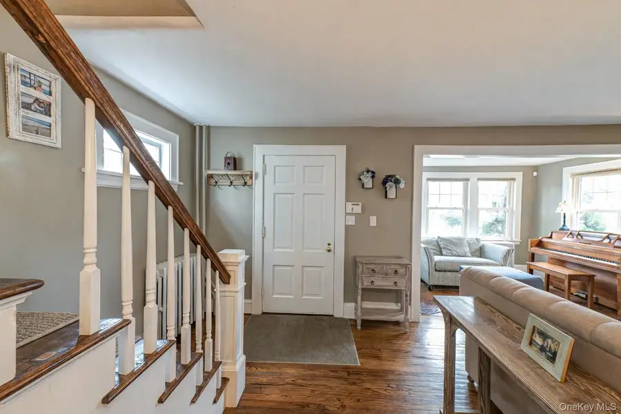 75 Bar Beach Road, Port Washington, NY 11050 - Image #3