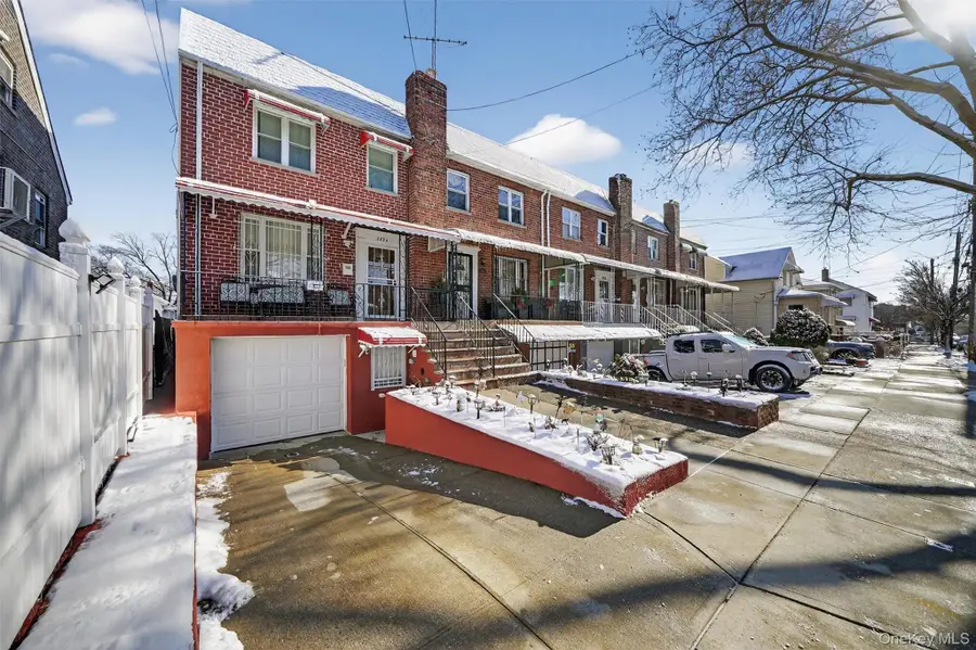 2726 Fenton Avenue, Bronx, NY 10469 - Image #2