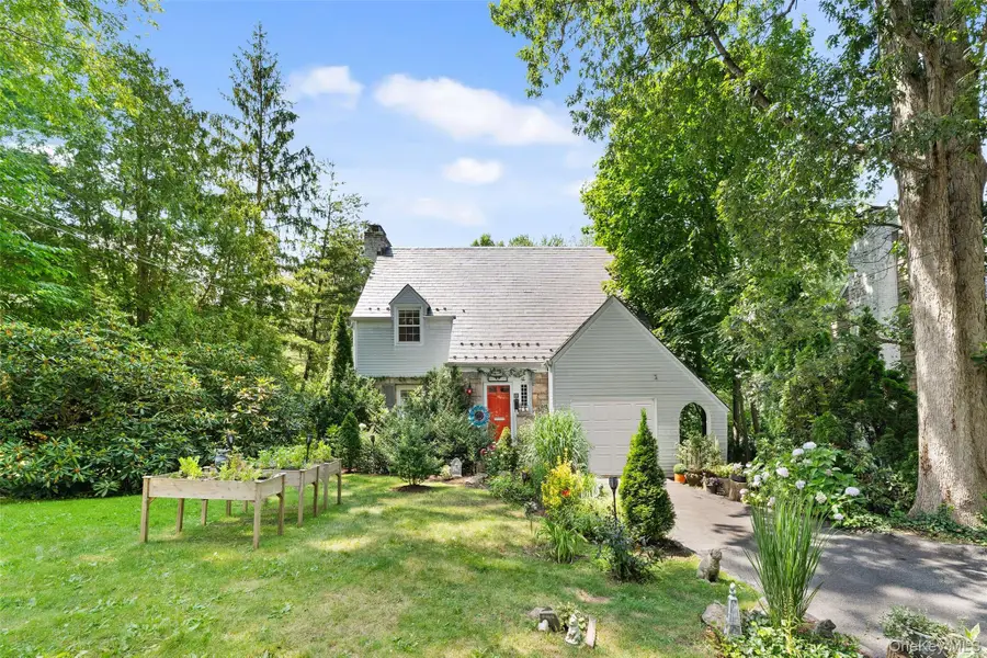 5 Coralyn Road, Scarsdale, NY 10583 - Image #2