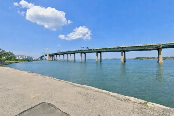 10-54 Utopia Parkway, Beechhurst, NY 11357