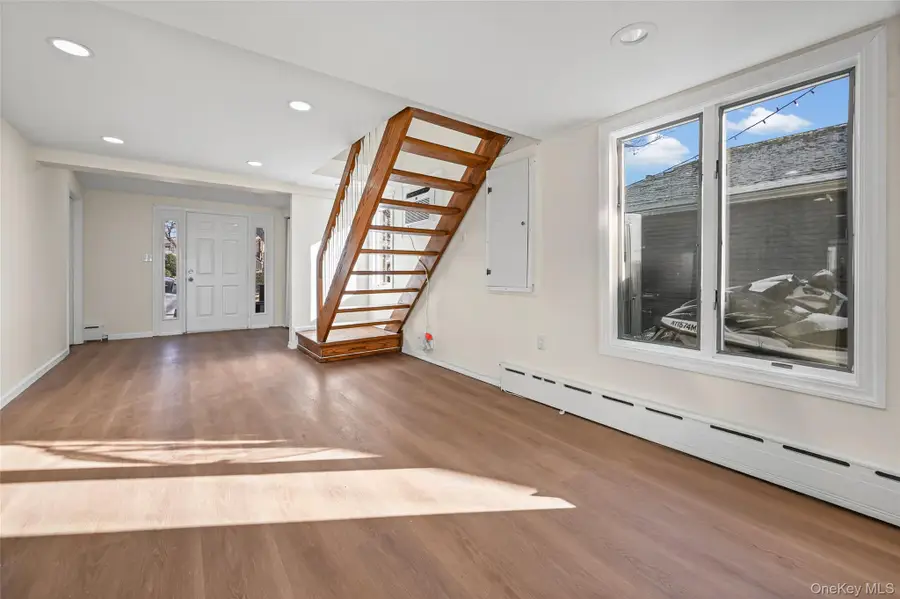 130 Gordon Place, Freeport, NY 11520 - Image #2