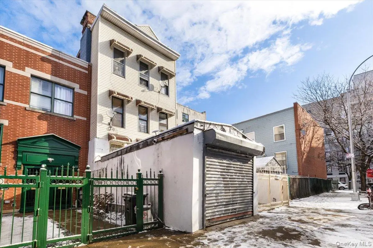 877 Hornaday Place, Bronx, NY 10460 - Image #1