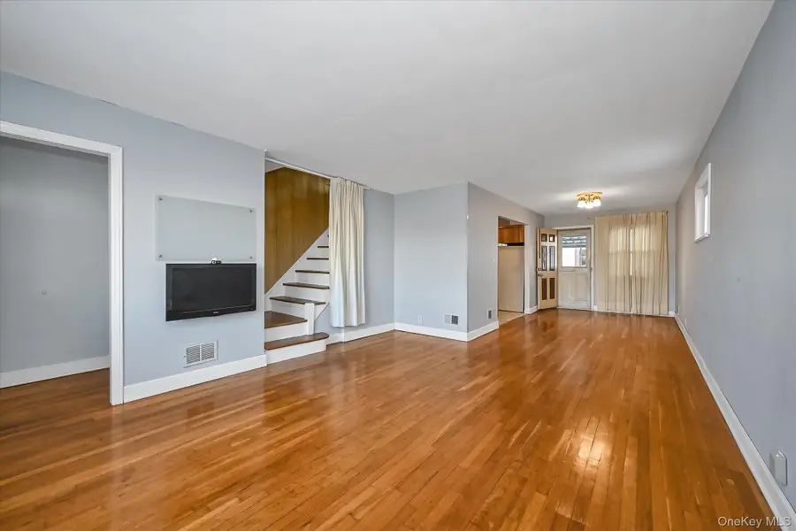 47-02 Francis Lewis Boulevard, Bayside, NY 11361 - Image #3