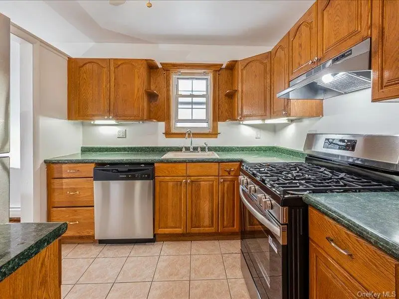 9 Dove Court #V, Cortlandt, NY 10520 - #2