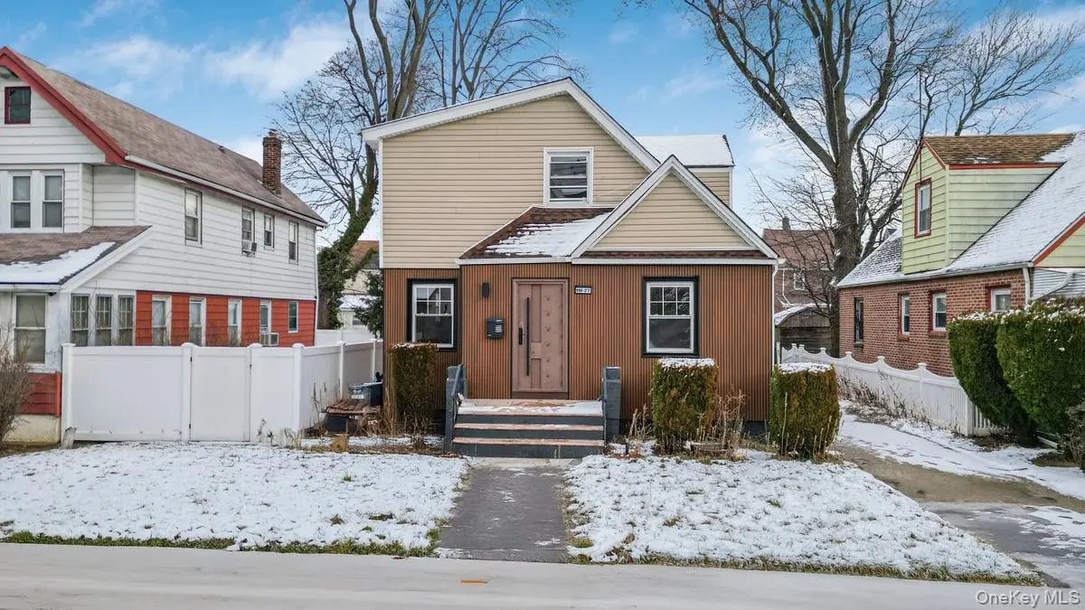 118-27 201st Street, Saint Albans, NY 11412 - Image #1