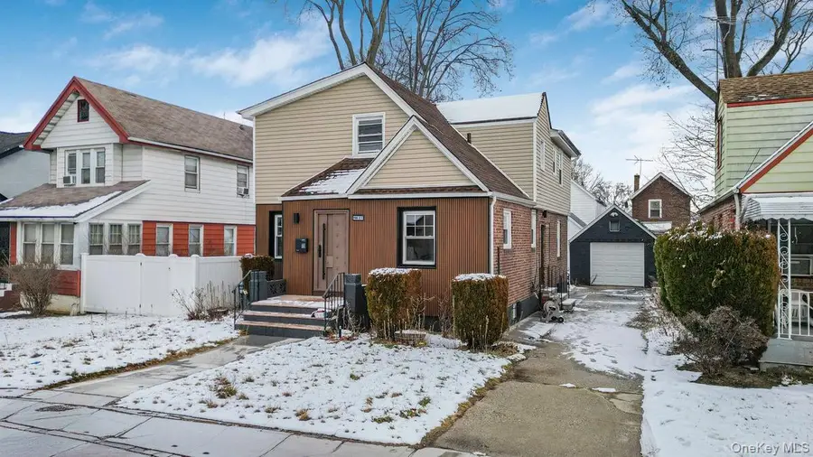 118-27 201st Street, Saint Albans, NY 11412 - Image #2