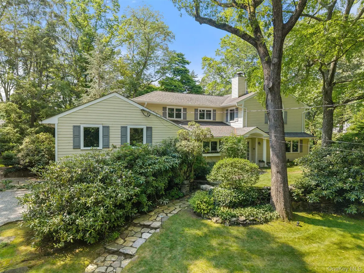 110 Round Hill Road, Scarsdale, NY 10583 - #1