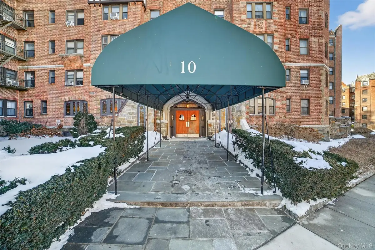 10 Nosband Avenue #6M, White Plains, NY 10605 - #1