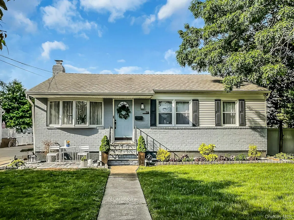 116 Woods Avenue, Malverne, NY 11565 - Image #1