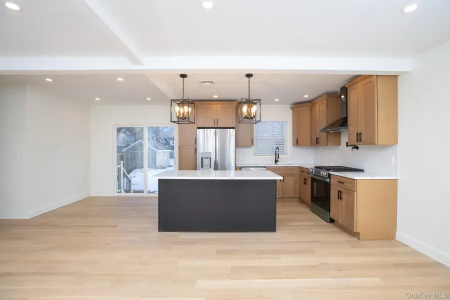 28 Locust, Bayport, NY 11705 - #3