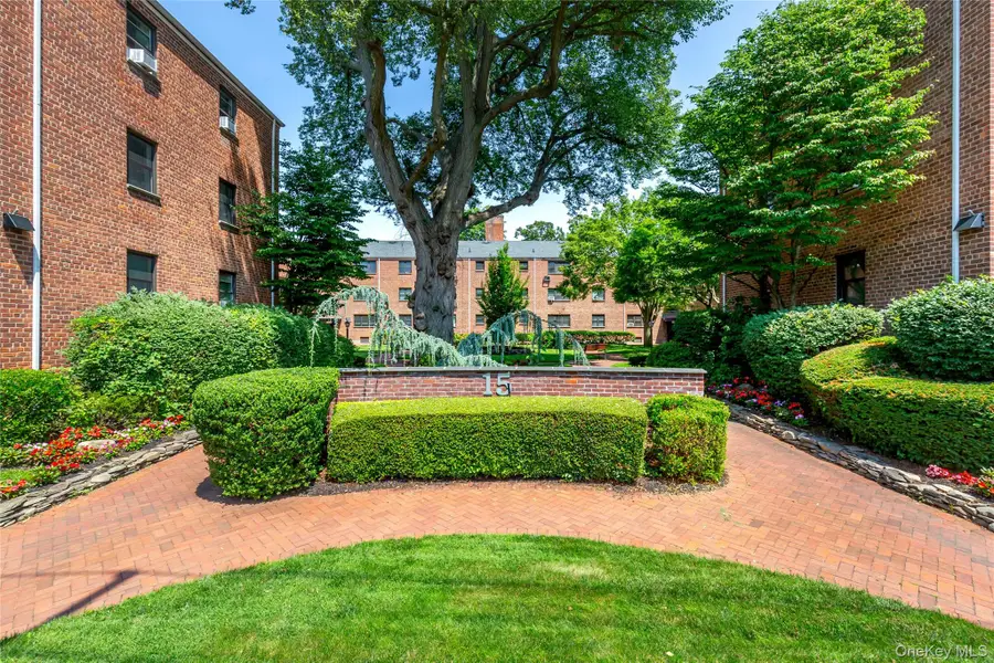 15 Beach Roads #3A, Great Neck, NY 11023 - #2