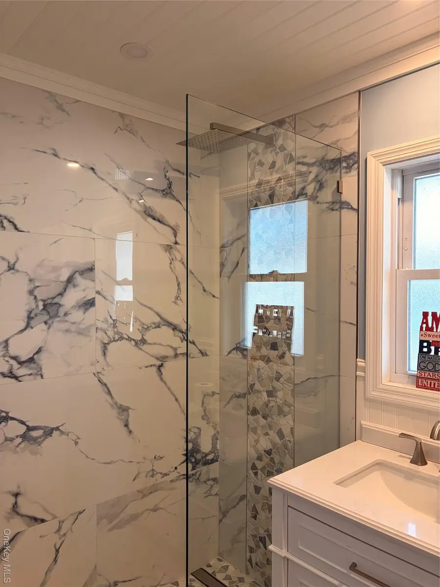 104 Hawthorne Avenue, West Babylon, NY 11704 - #3