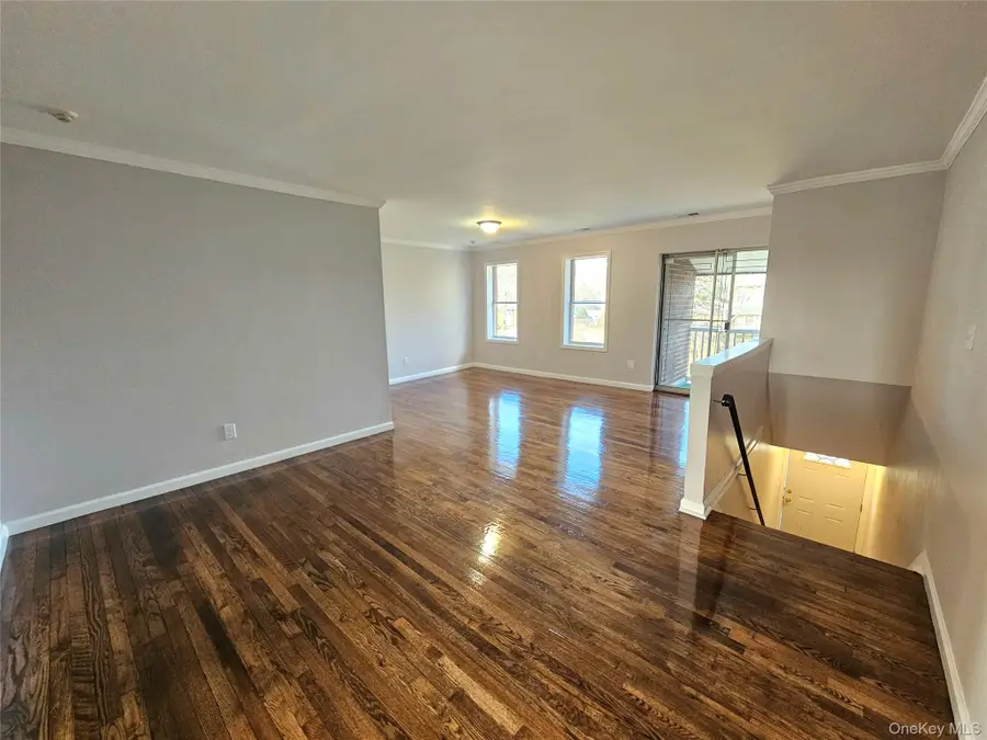 199 Artist Lake Drive, Middle Island, NY 11953 - Image #3