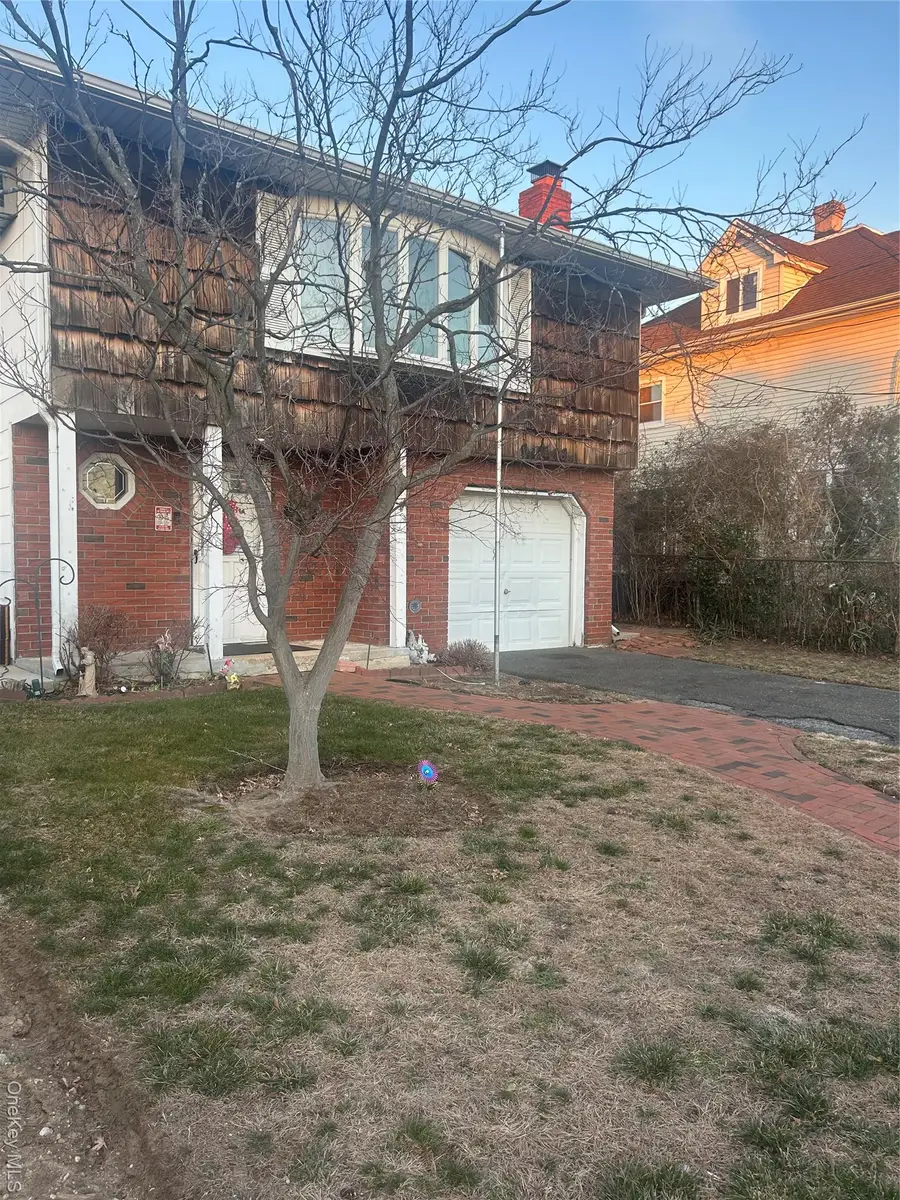 131 Ethel Street, Valley Stream, NY 11580 - Image #2