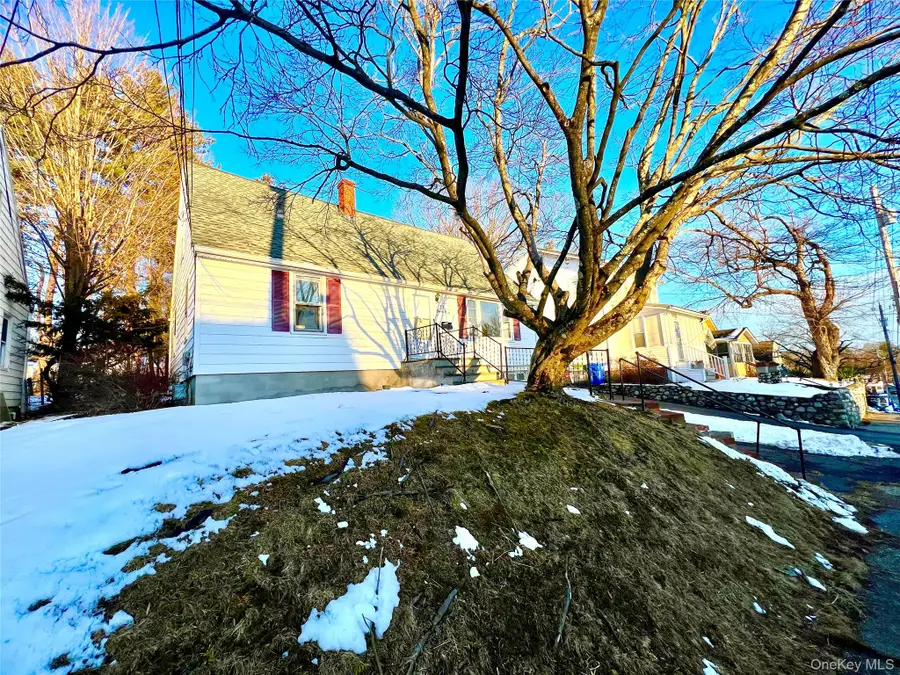 23 Independence Avenue, Middletown, NY 10940 - Image #2