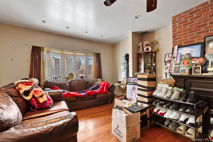 219 S Sixth Avenue, Mount Vernon, NY 10550 - Image #2