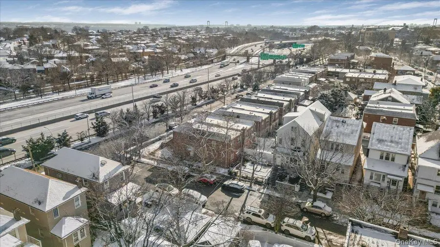 3076 Lasalle Avenue, Bronx, NY 10461 - #3